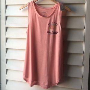 Pink tank top “Yes I like Pina Coladas” 😜🌺